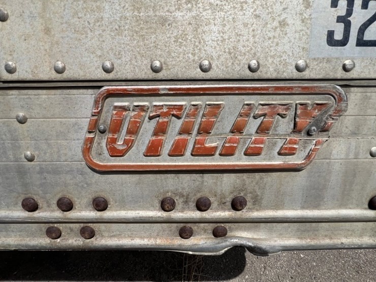 1966-utility-van-image-9