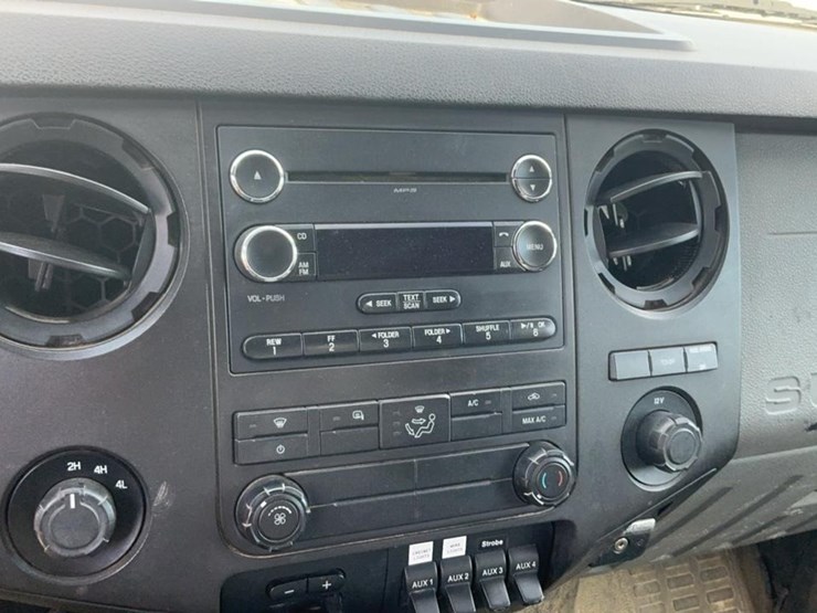 2014-ford-f450-image-23