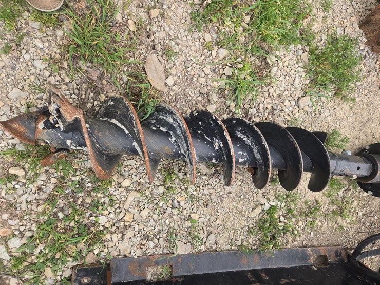 blue-diamond-4-image-2