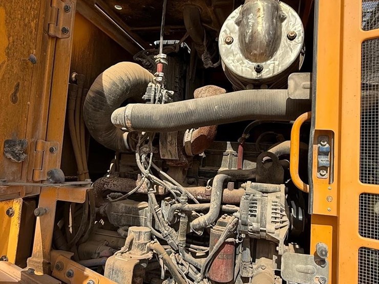 2014-hyundai-hl757tm-9a-image-23