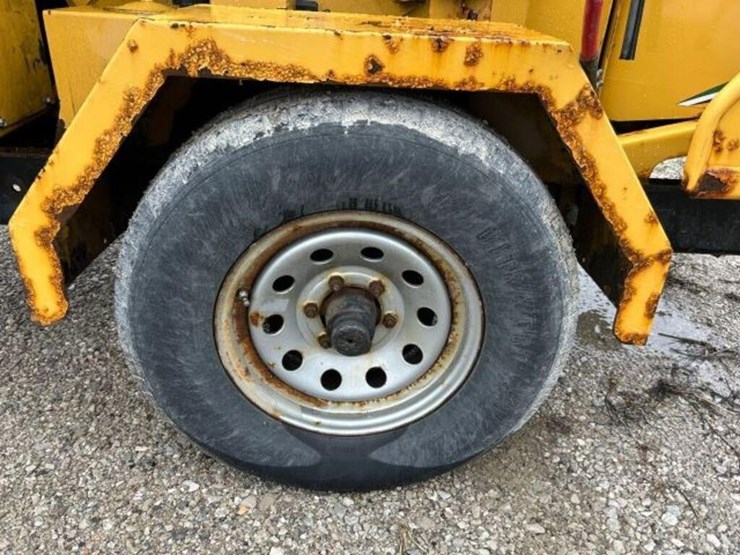 2016-vermeer-bc1000xl-image-37