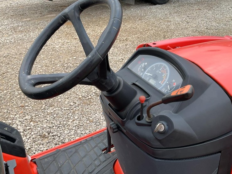 2021-kubota-bx23s-image-16