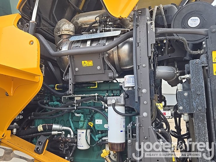 2021-volvo-l90h-image-49