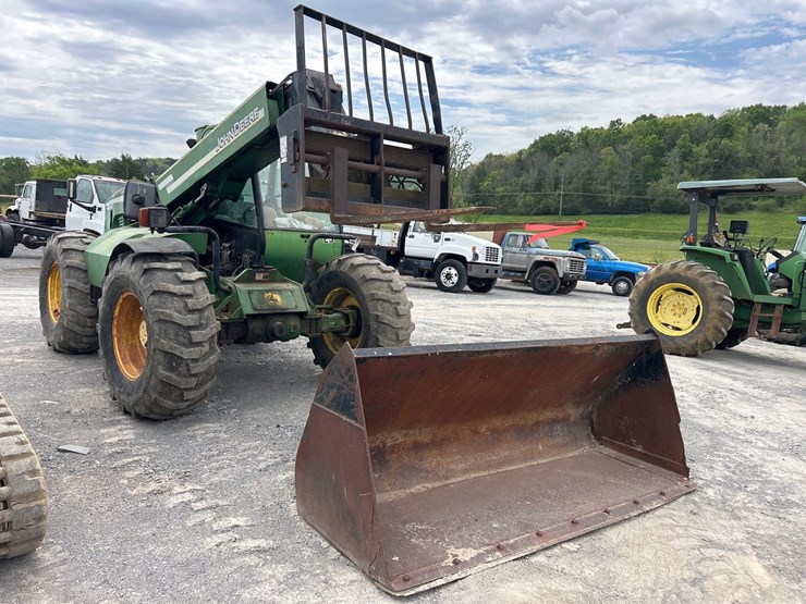 john-deere-3200-image-9