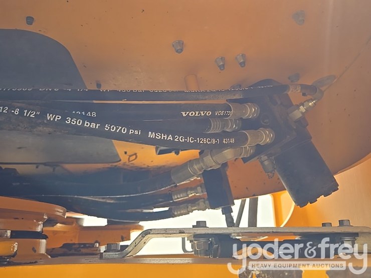 2021-volvo-l90h-image-37