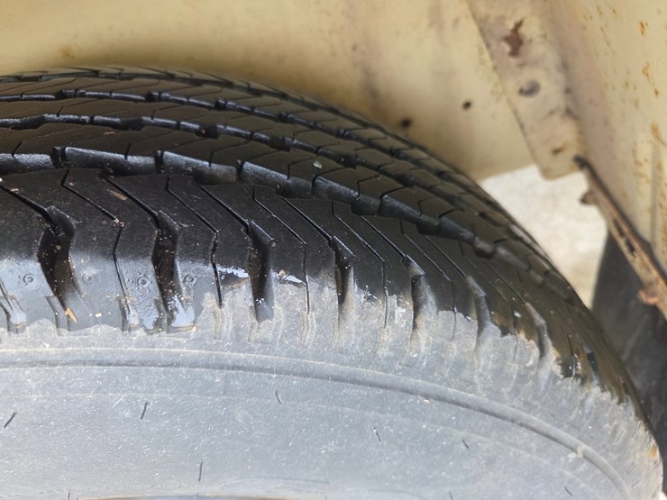 1994-massey-ferguson-8-image-37