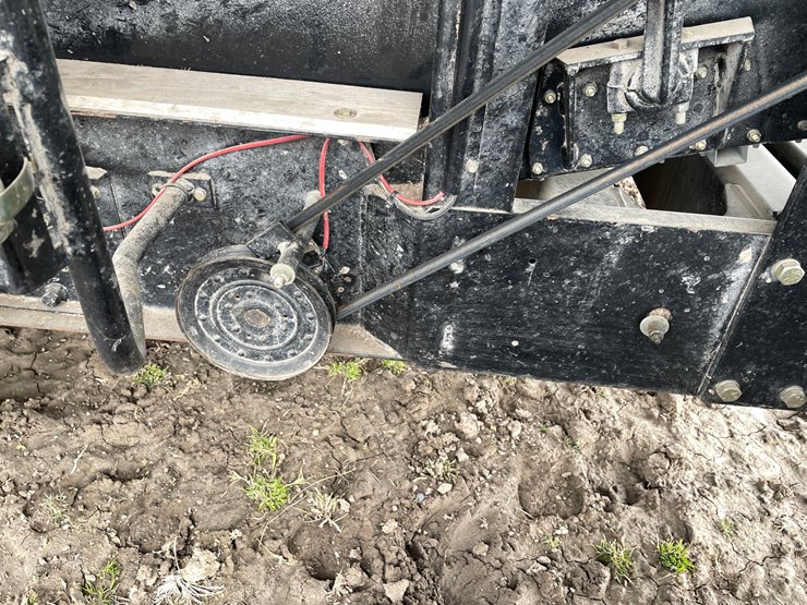 gleaner-r65-image-15