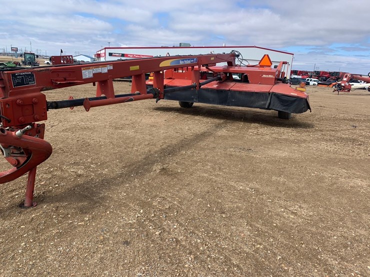 2011-new-holland-h7460-image-2