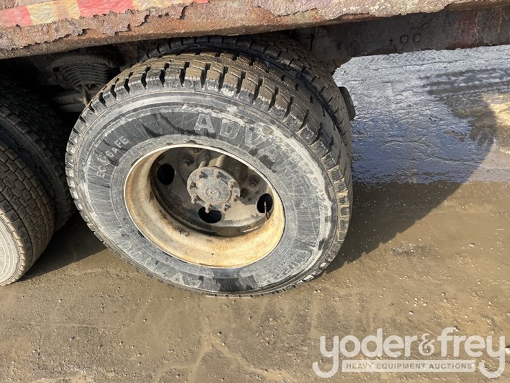 2005-sterling-acterra-image-14