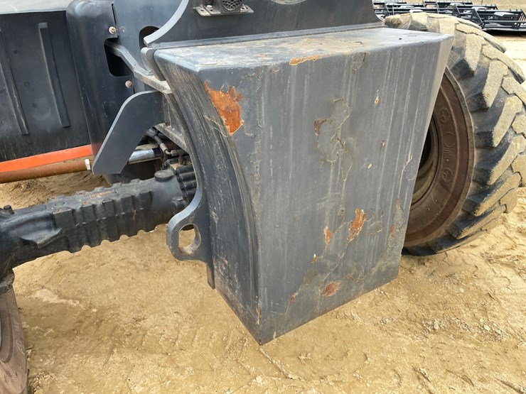 2012-jlg-g6-42a-image-18