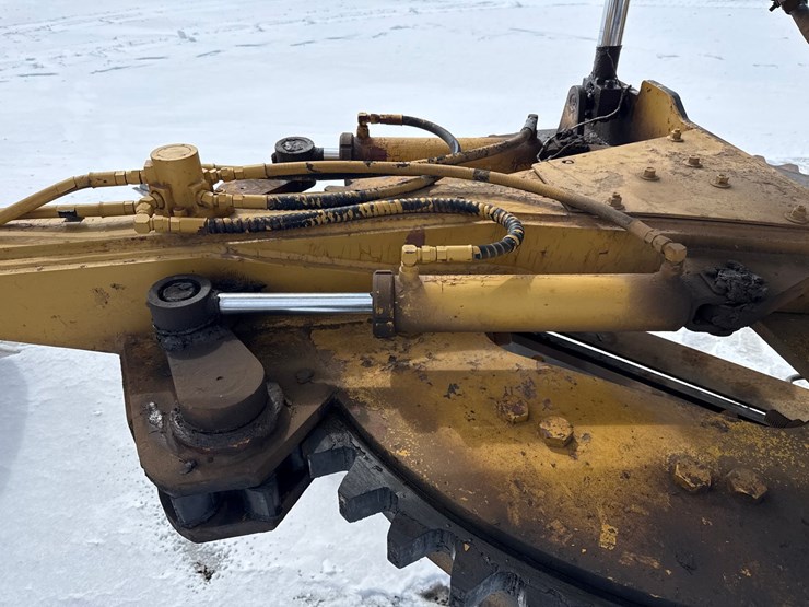 2019-champion-780a-image-12