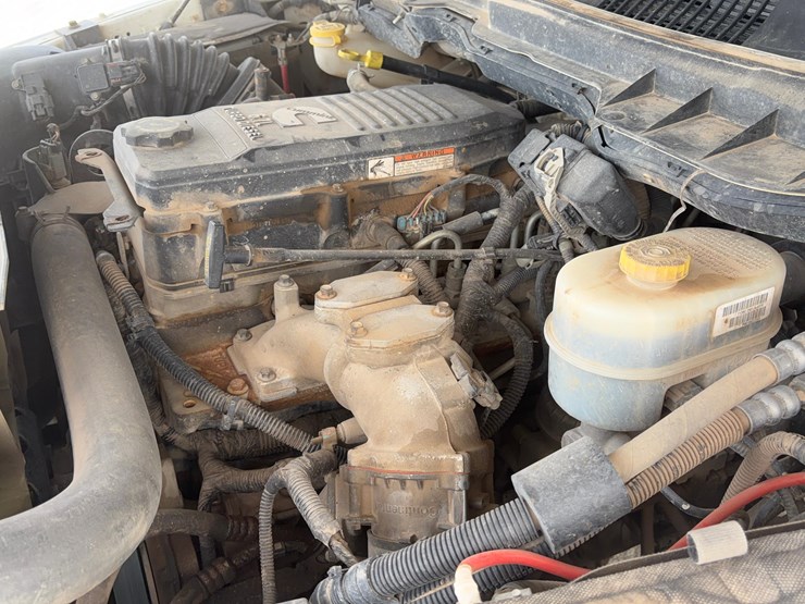 2012-dodge-3500-image-10