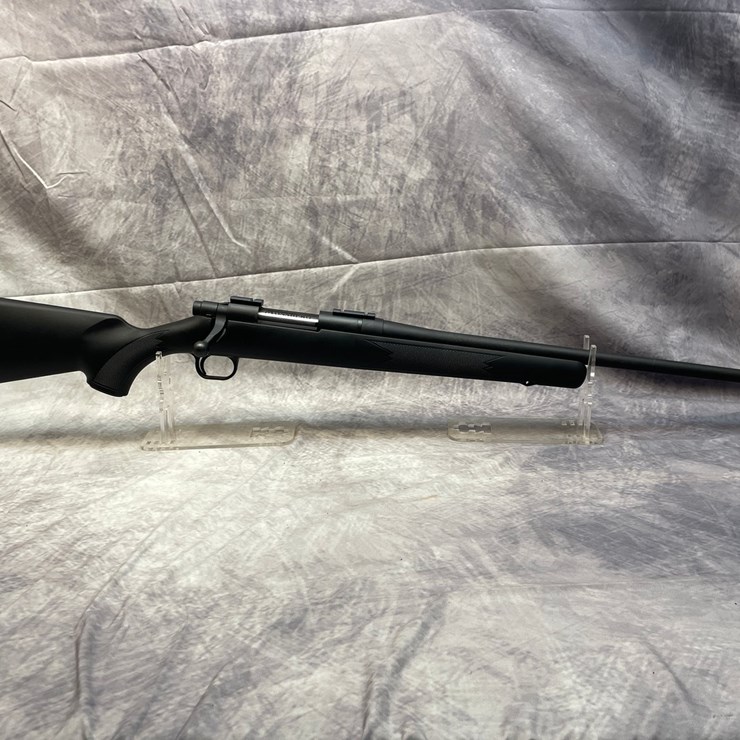 #2729 • Mossberg 100 ATR Bolt Action 243 Win. Rifle SN: BA136366 (Princeton, MN)