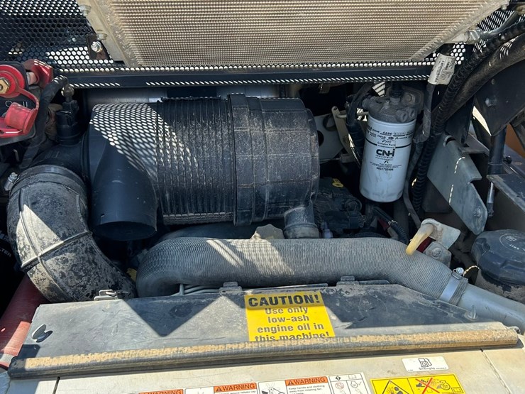 2023-case-tv450b-image-27