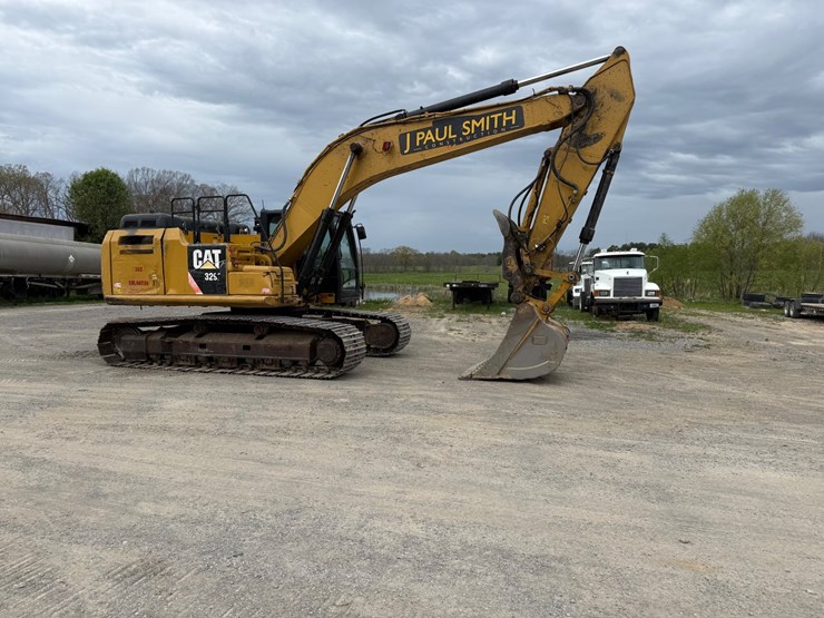 caterpillar-329f-image-1