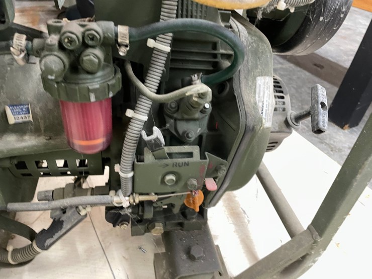 #7547-•-military-diesel-generator-image-6