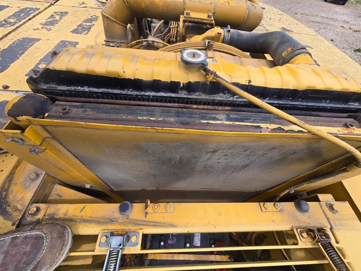 deere-892e-lc-image-34