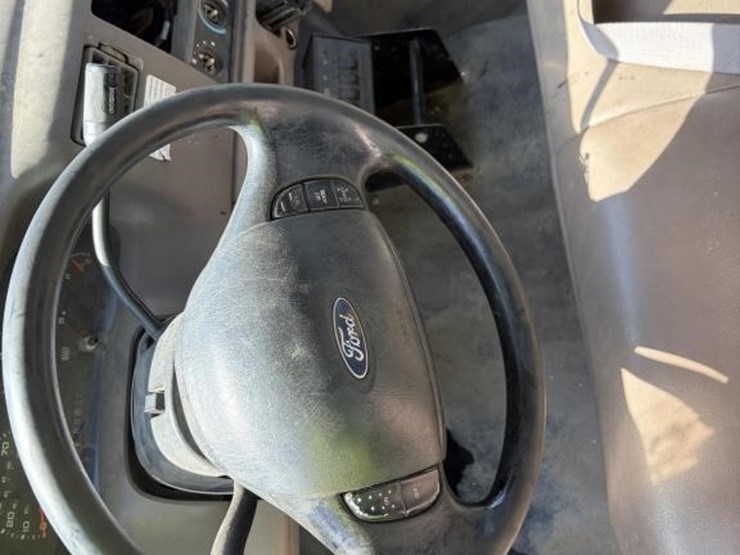 2004-ford-f350-sd-image-14