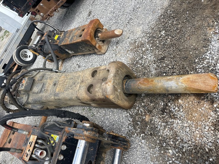 caterpillar-336-image-3