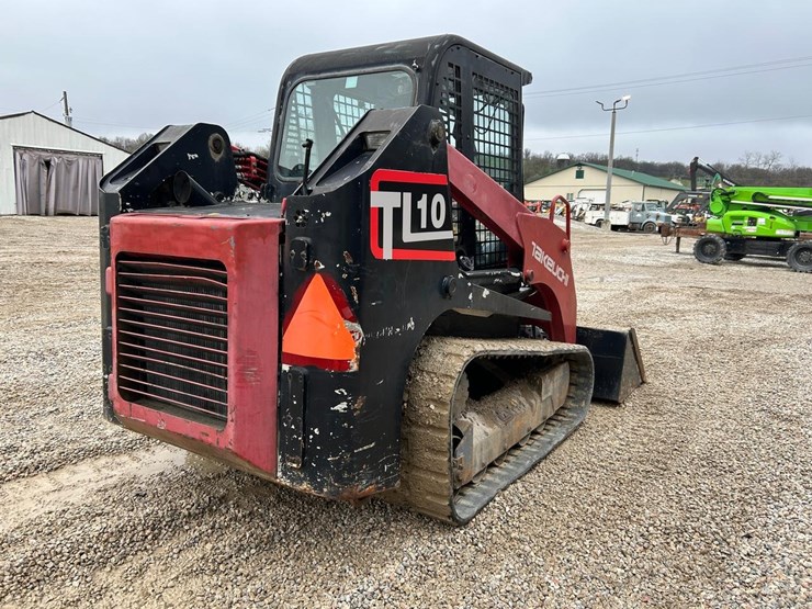 takeuchi-tl10v2-image-4