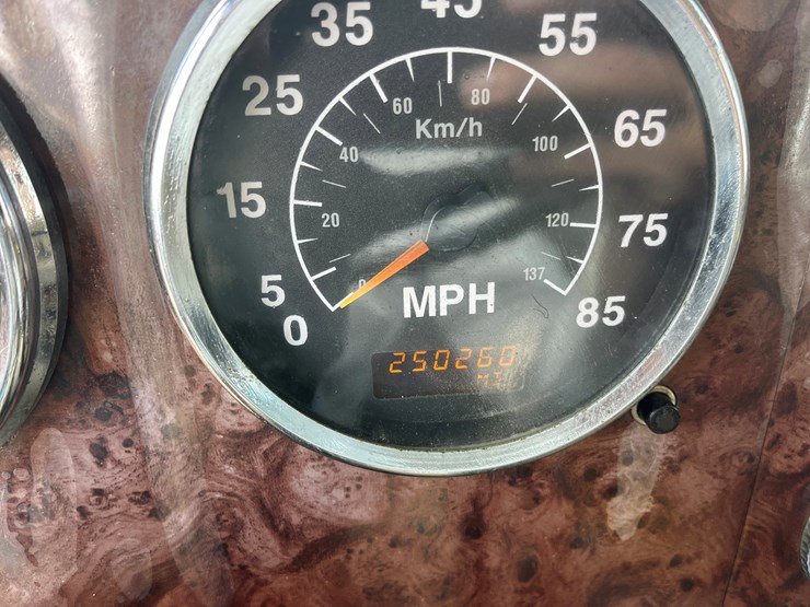 2005-international-paystar-5600i-image-20