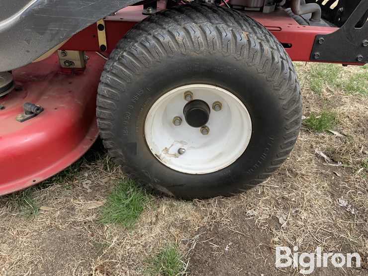 toro-74790-riding-lawn-mower-image-13