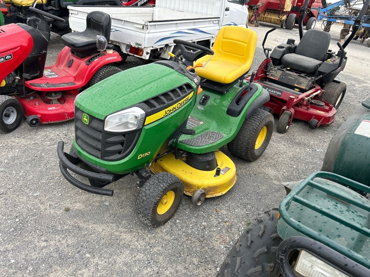 john-deere-l130-image-1