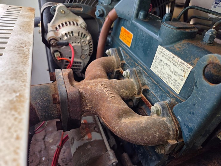 2002-massey-ferguson-8-image-32