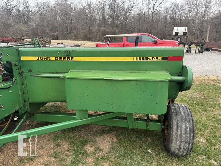 john-deere-348-image-8