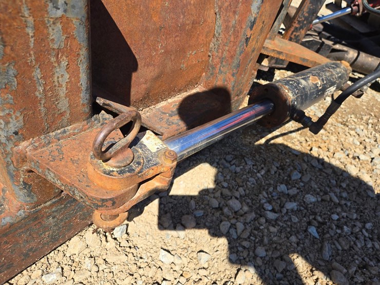 caterpillar-3208-image-18