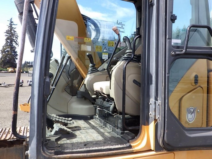 2014-case-cx145c-image-33