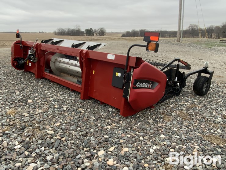 2016-case-ih-3016-image-5