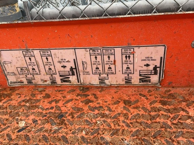 #414-•-2019-snorkel-19'-scissor-lift-image-19