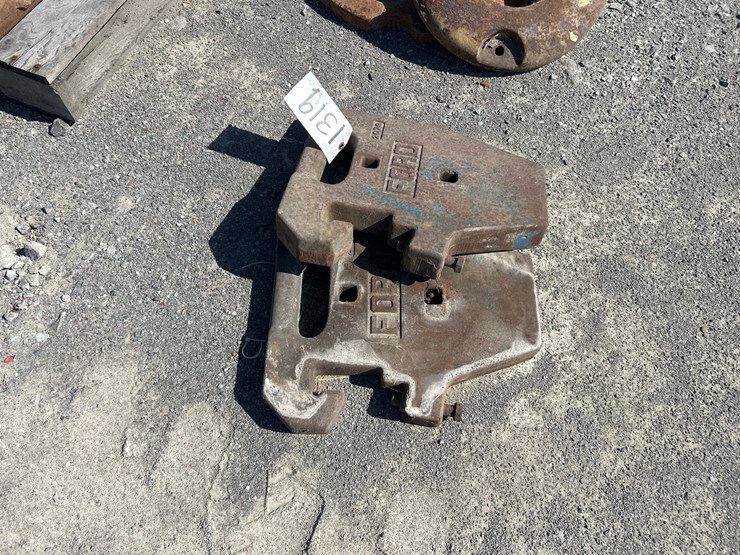 ford-tractor-image-2