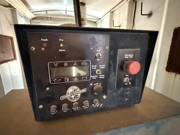 detroit-series-60-14l-665-hp-420kw-generator-&-air-compressor-house,-skidded-image-13