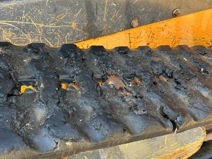 2019-case-tr270-image-63