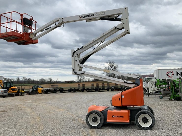 #308-•-2019-snorkel-46'-electric-articulated-boom-lift-image-10