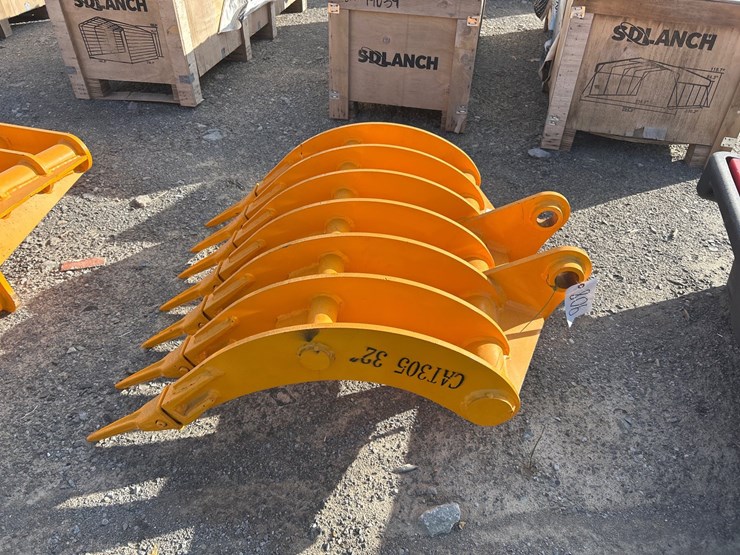 caterpillar-305-image-2