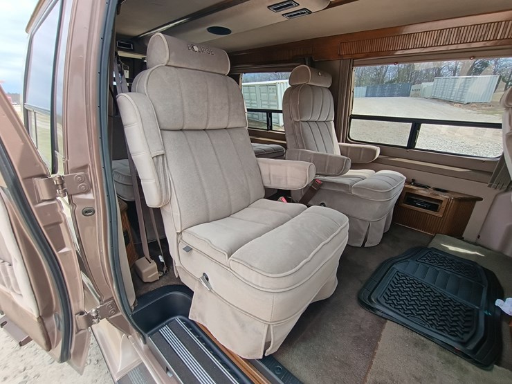 1992-ford-e150-image-61