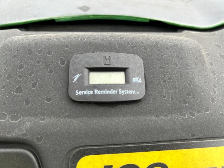 john-deere-100-image-14