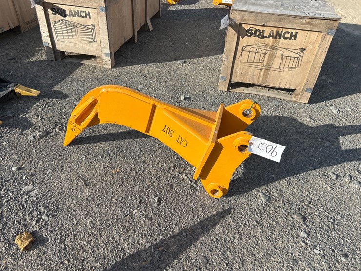 caterpillar-307-image-1