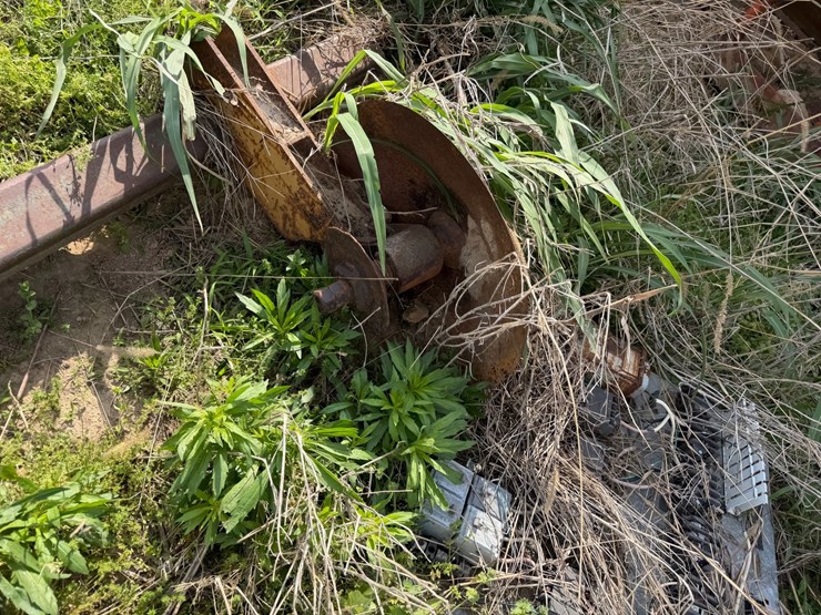 #45301-•-water-furrow-plow-image-8