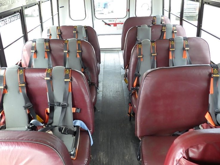 2000-ford-2000-image-18