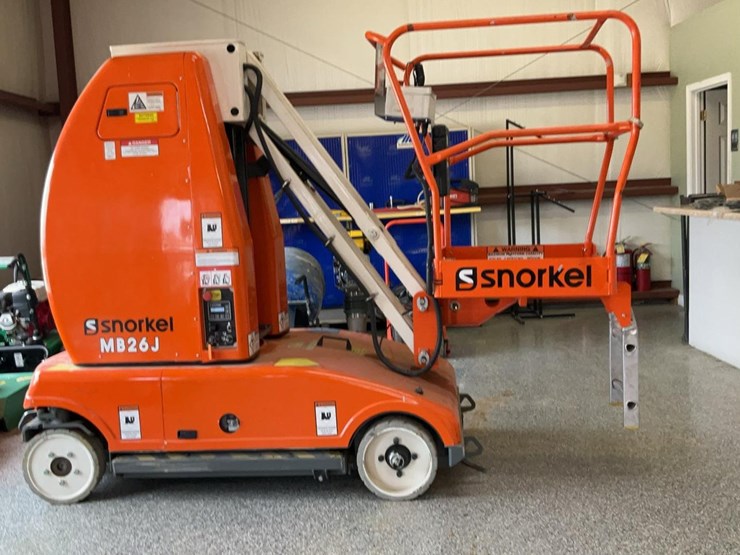 #313-•-2019-snorkel-mb26j-mast-lift-image-4