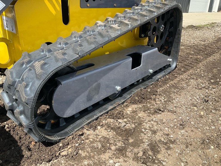 #1000-•-unused-land-honor-t460-mini-skid-steer-image-4