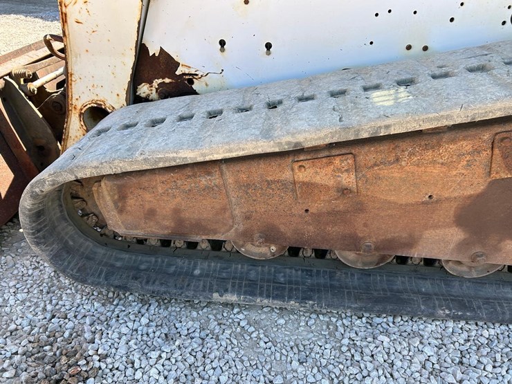 bobcat-t300-image-17