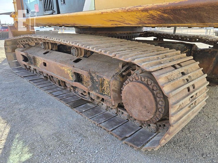 2014-caterpillar-349fl-image-28