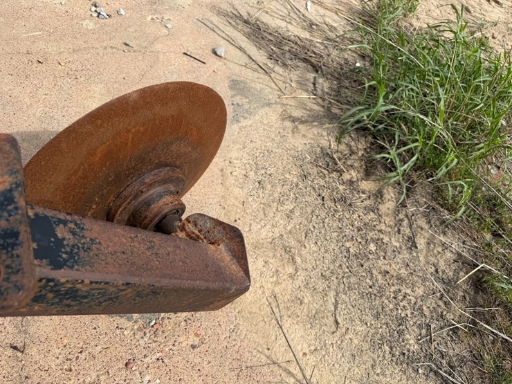 #45292-•-blanton-plow-150-water-furrow-plow-image-6