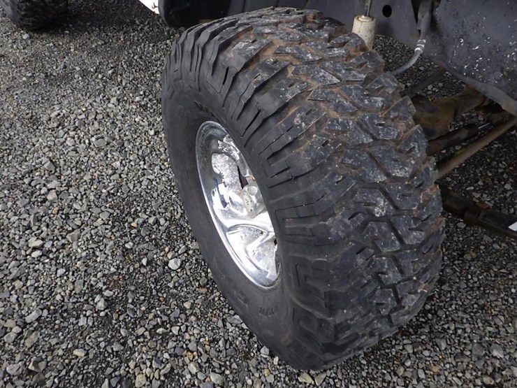 1992-jeep-wrangler-image-17