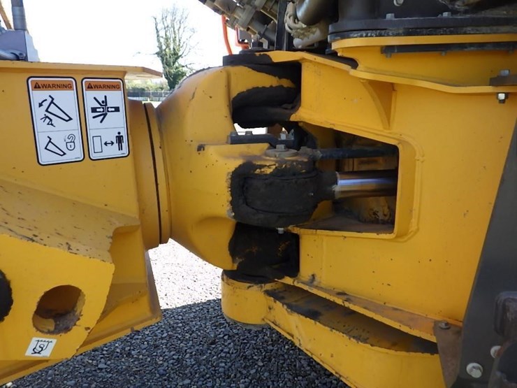 2018-volvo-a45g-image-17